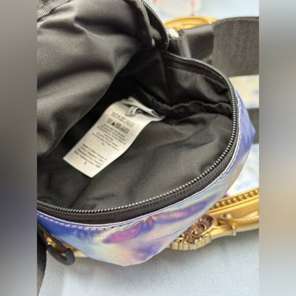 🆕 GANNI 🧿 NWT Mini Iridescent Recycled Tech Crossbody Bag - Picture 13 of 14